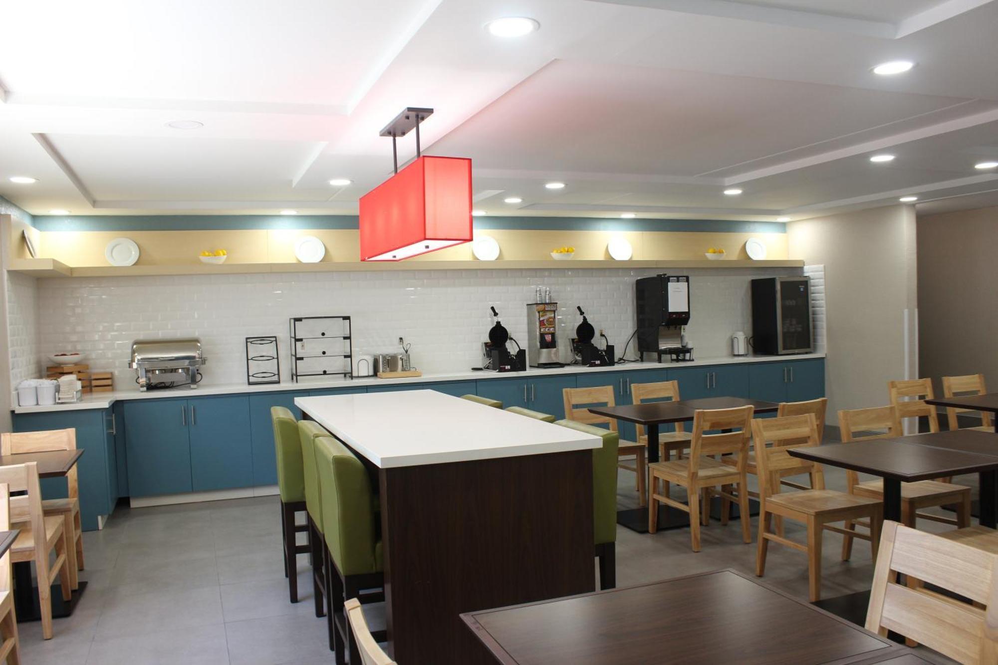 Country Inn & Suites By Radisson, Dunbar - Charleston Екстер'єр фото