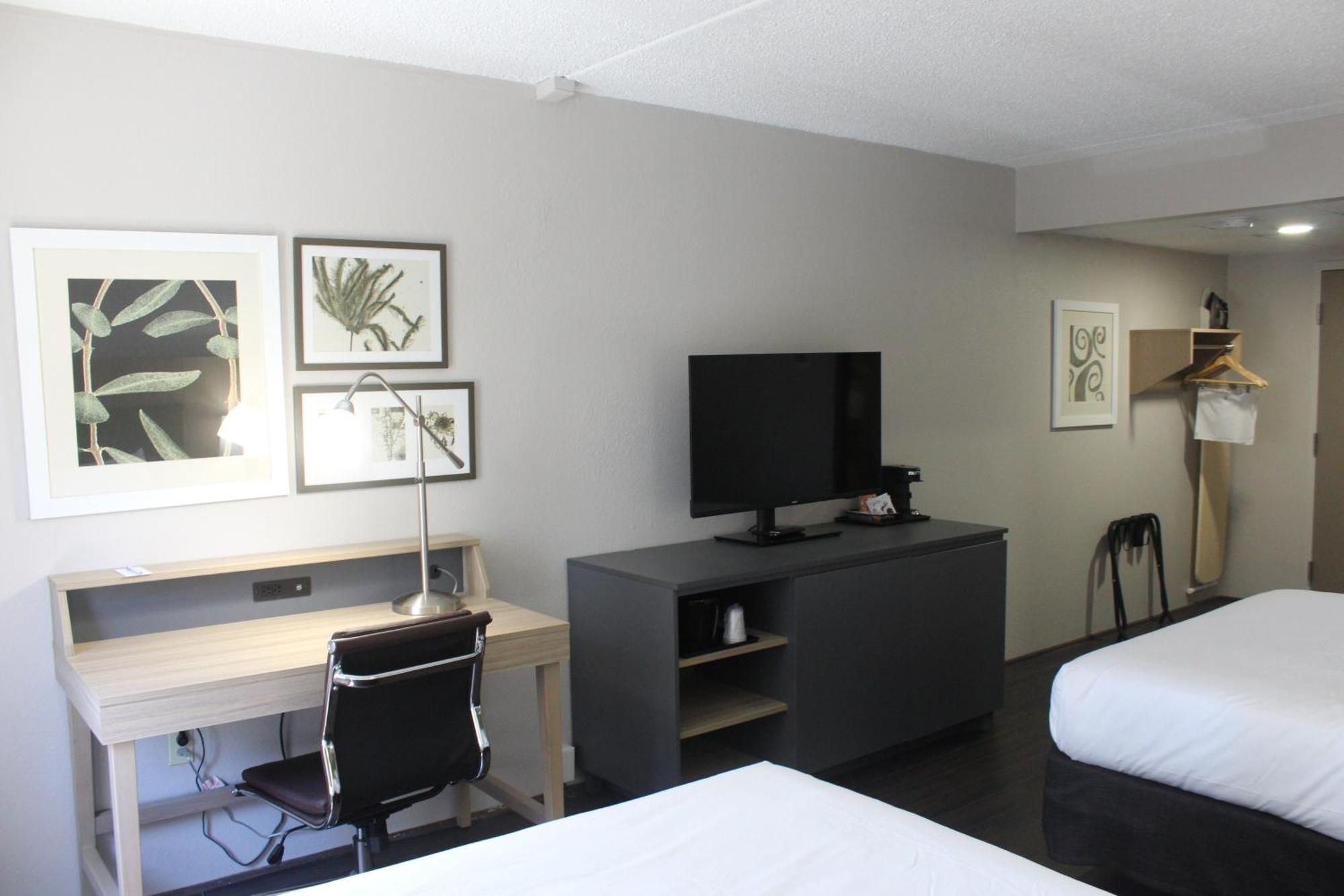Country Inn & Suites By Radisson, Dunbar - Charleston Екстер'єр фото